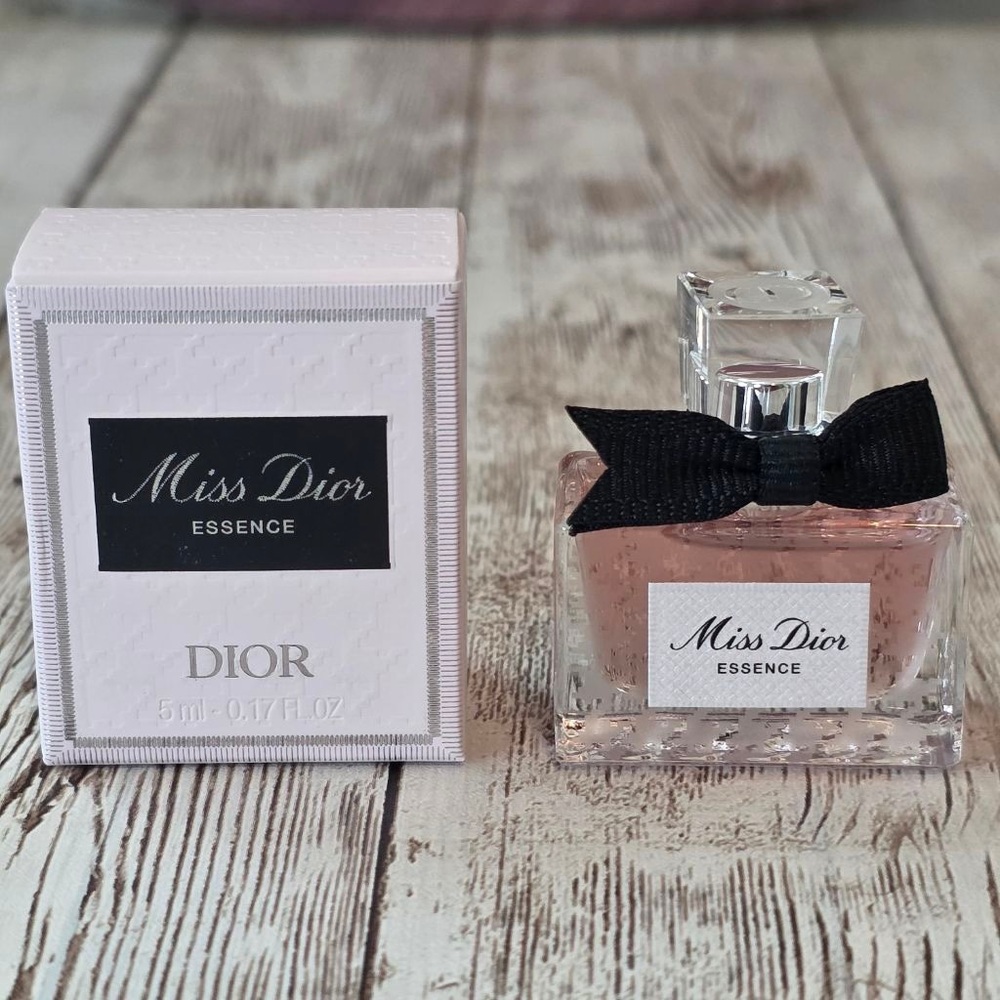 Miss Dior Essence